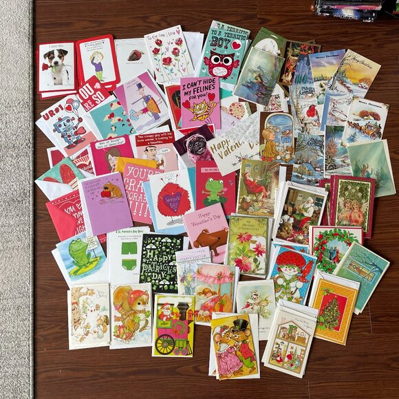 Vintage to New Mixed Greeting Cards Lot 100+ Christmas Valentines St Patrick - Picture 2 of 12